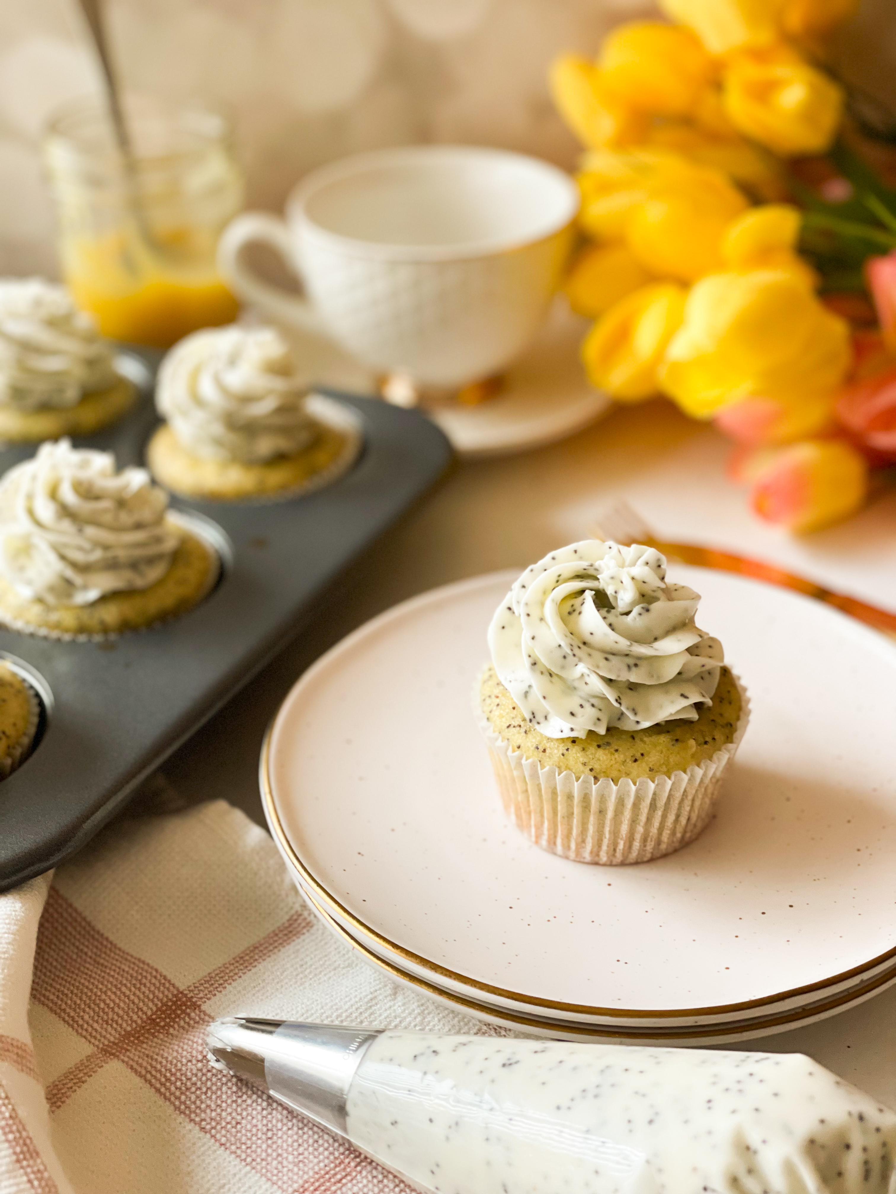 Gluten Free Lemon Poppy Seed Cupcakes