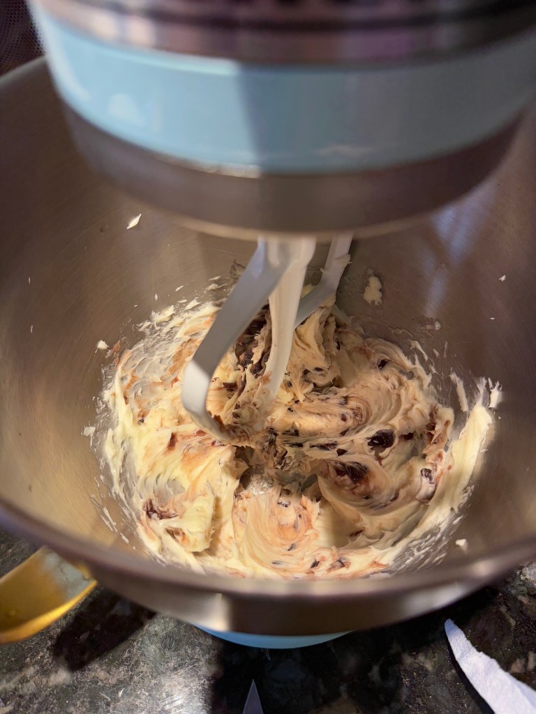 Red bean buttercream