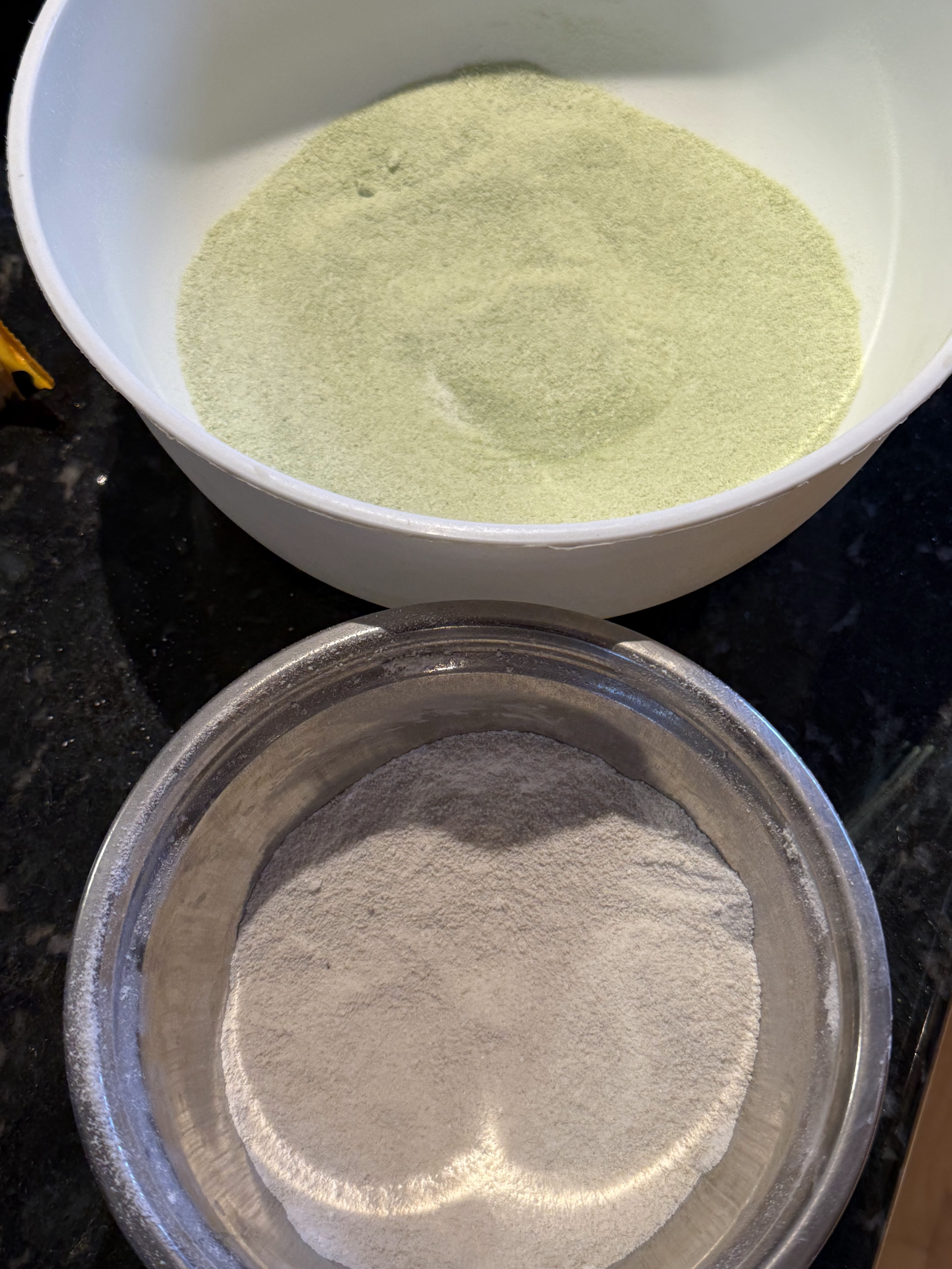 One bowl dry ingredients of matcha and one bowl dry ingredients of lavender