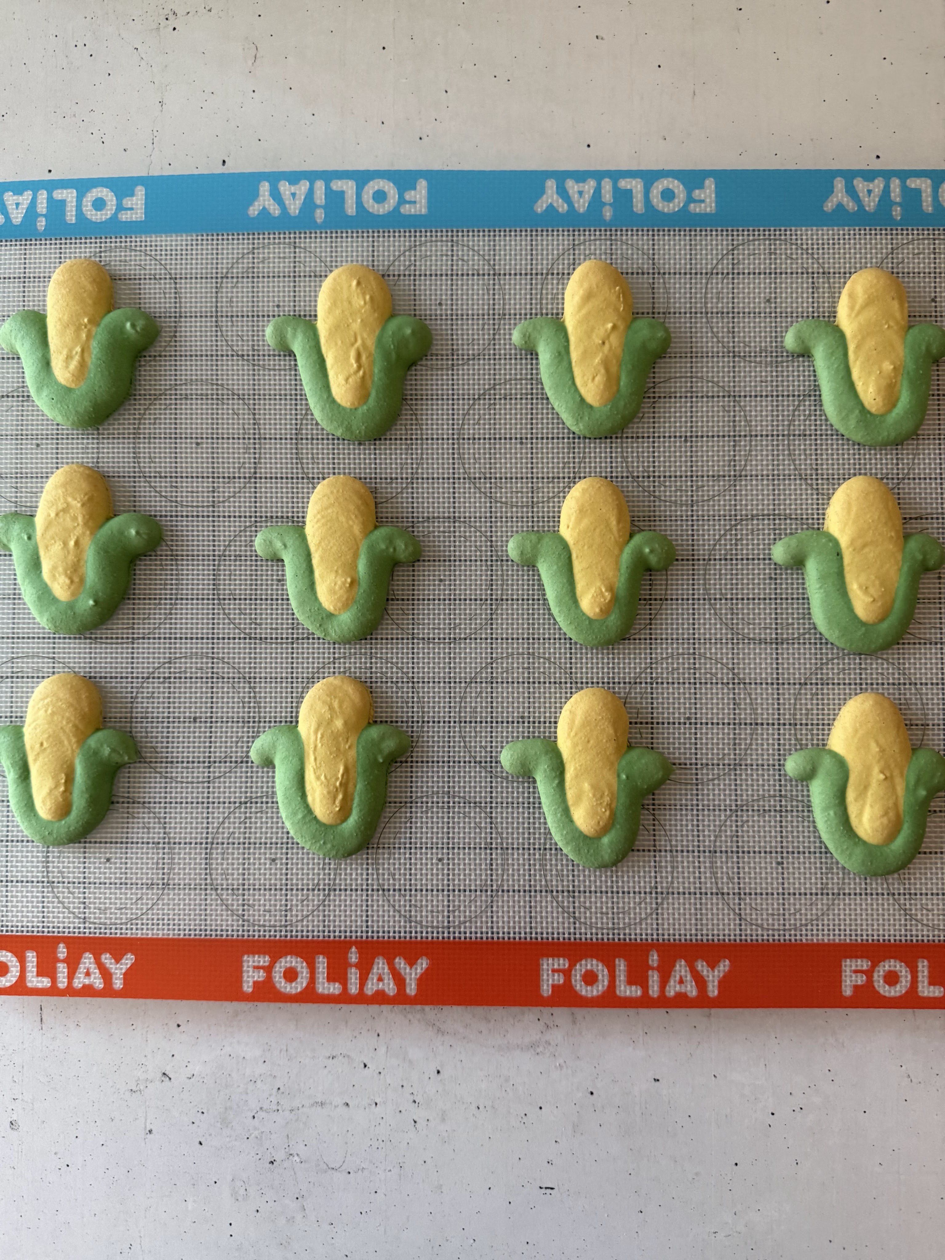 Sweet Corn macarons
