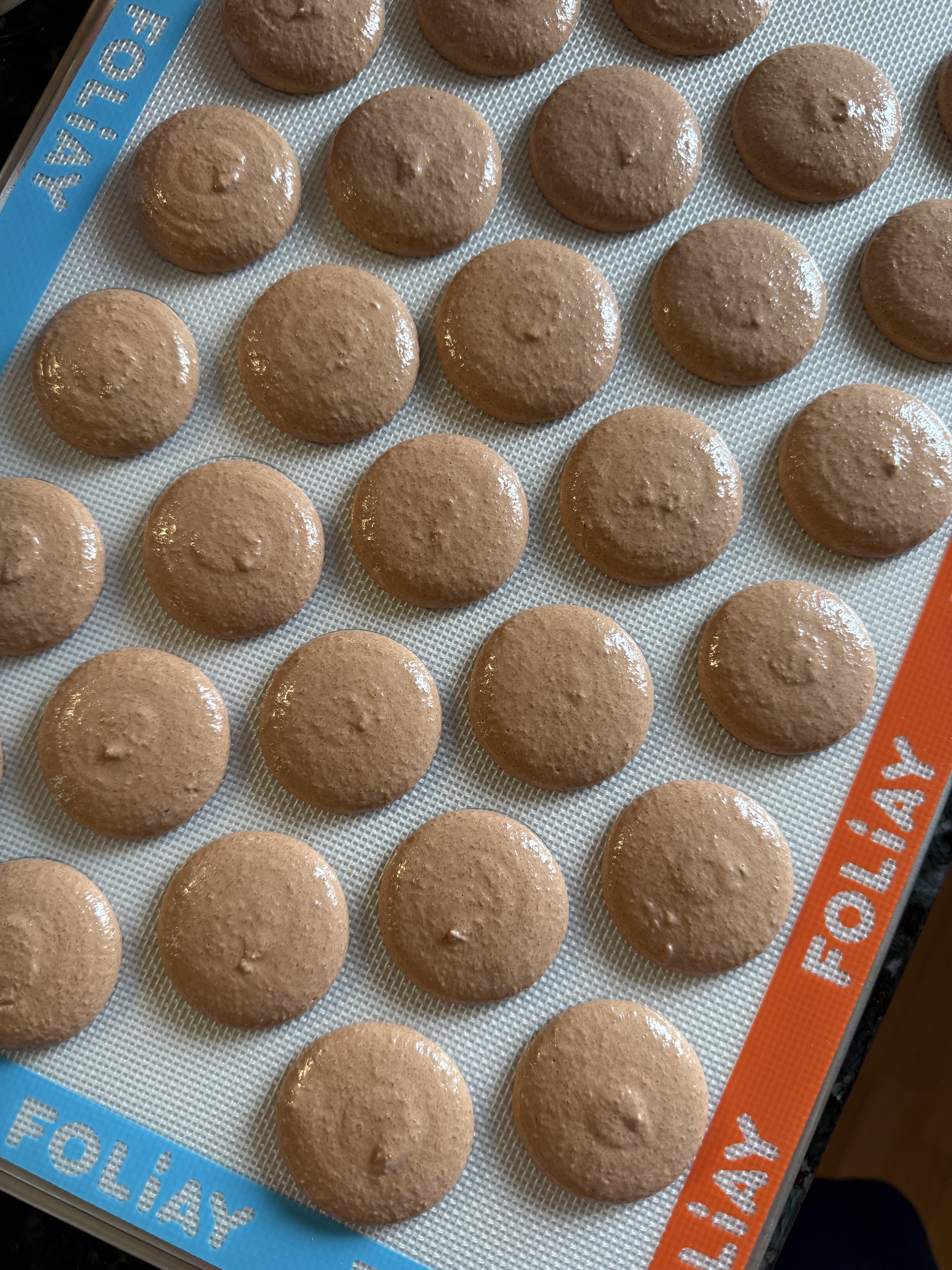 Espresso macarons