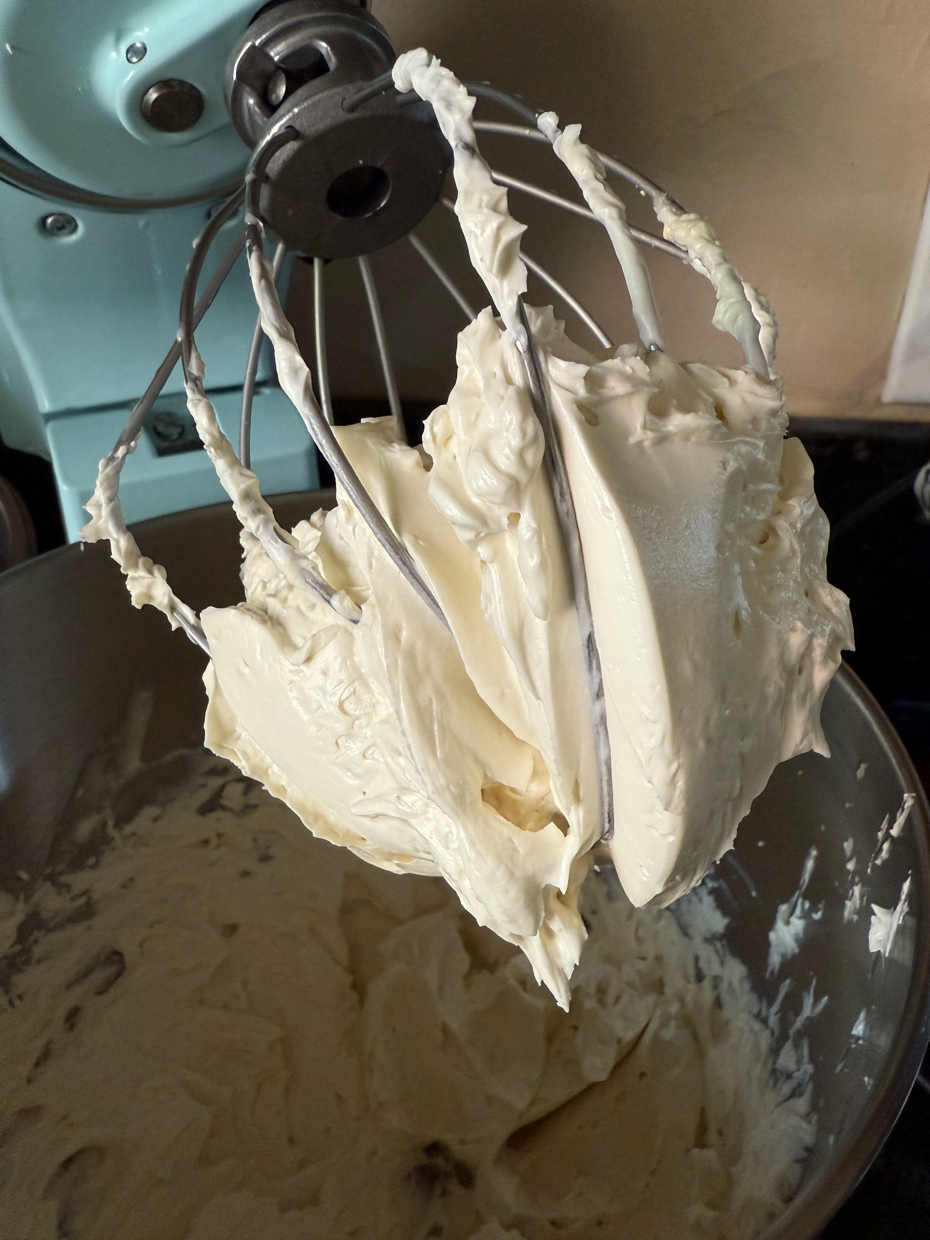 Milk tea Russian buttercream