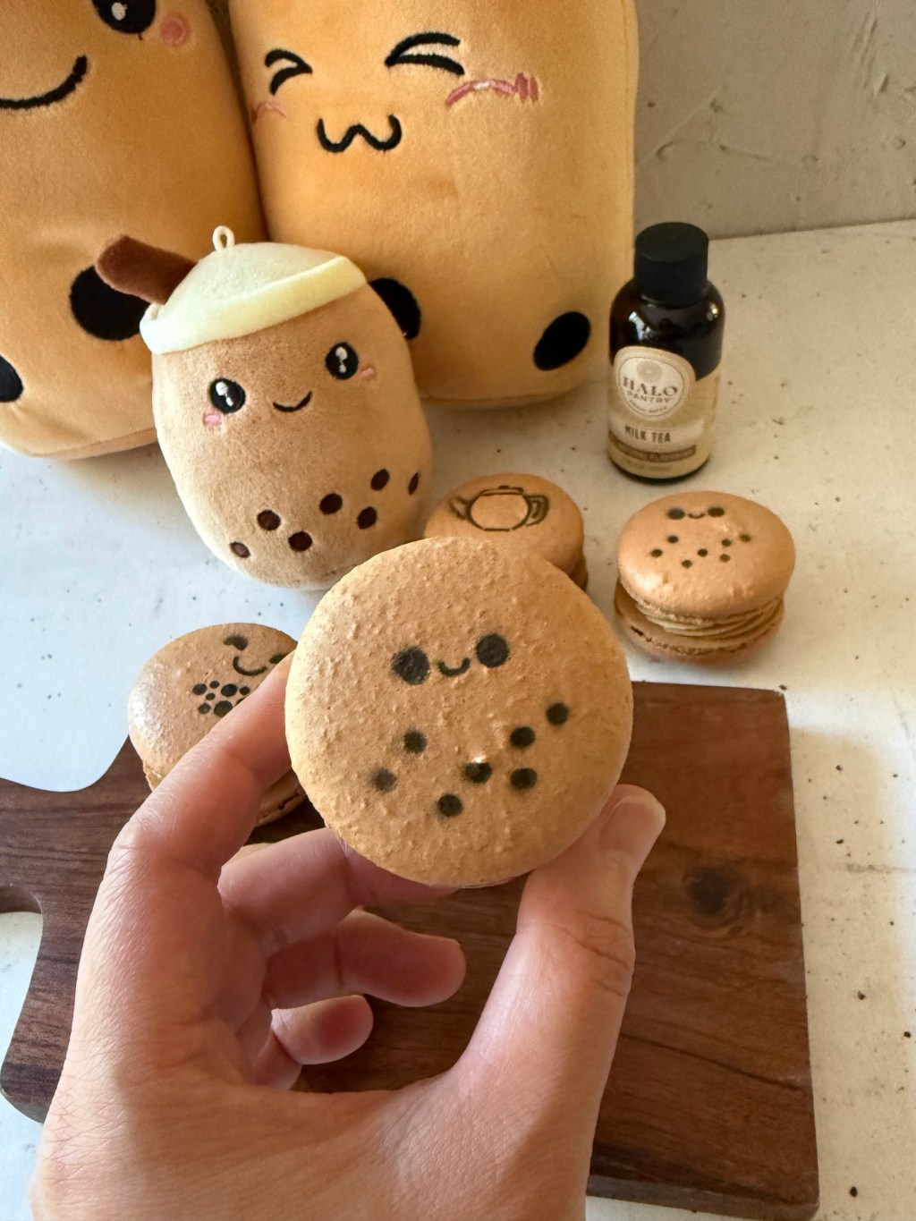 Coffee Milk Tea Macarons – Espresso Macarons with Milk Tea Russian Buttercream (Condensed&nbsp;Milk)