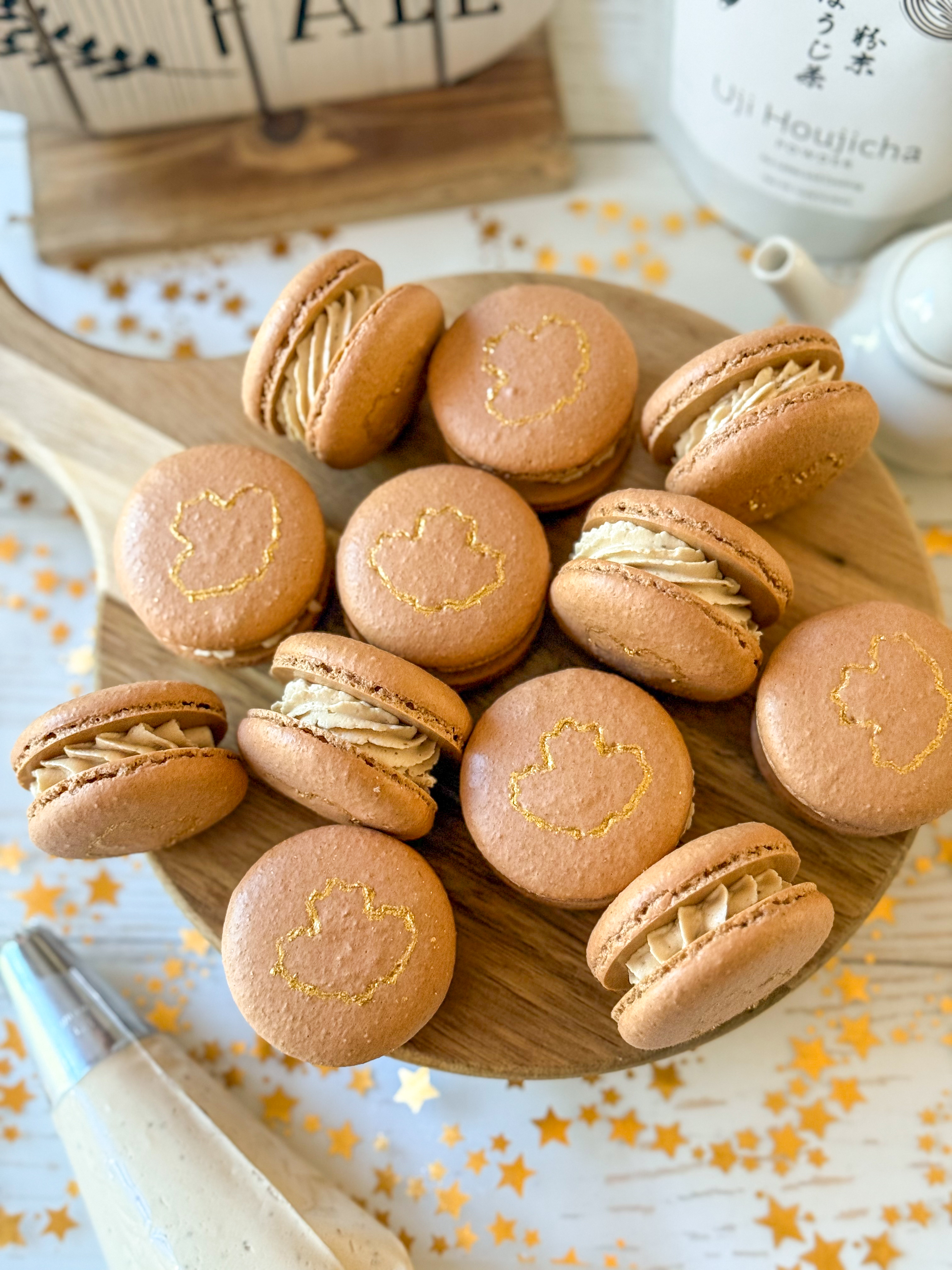 Houjicha Maple Macarons