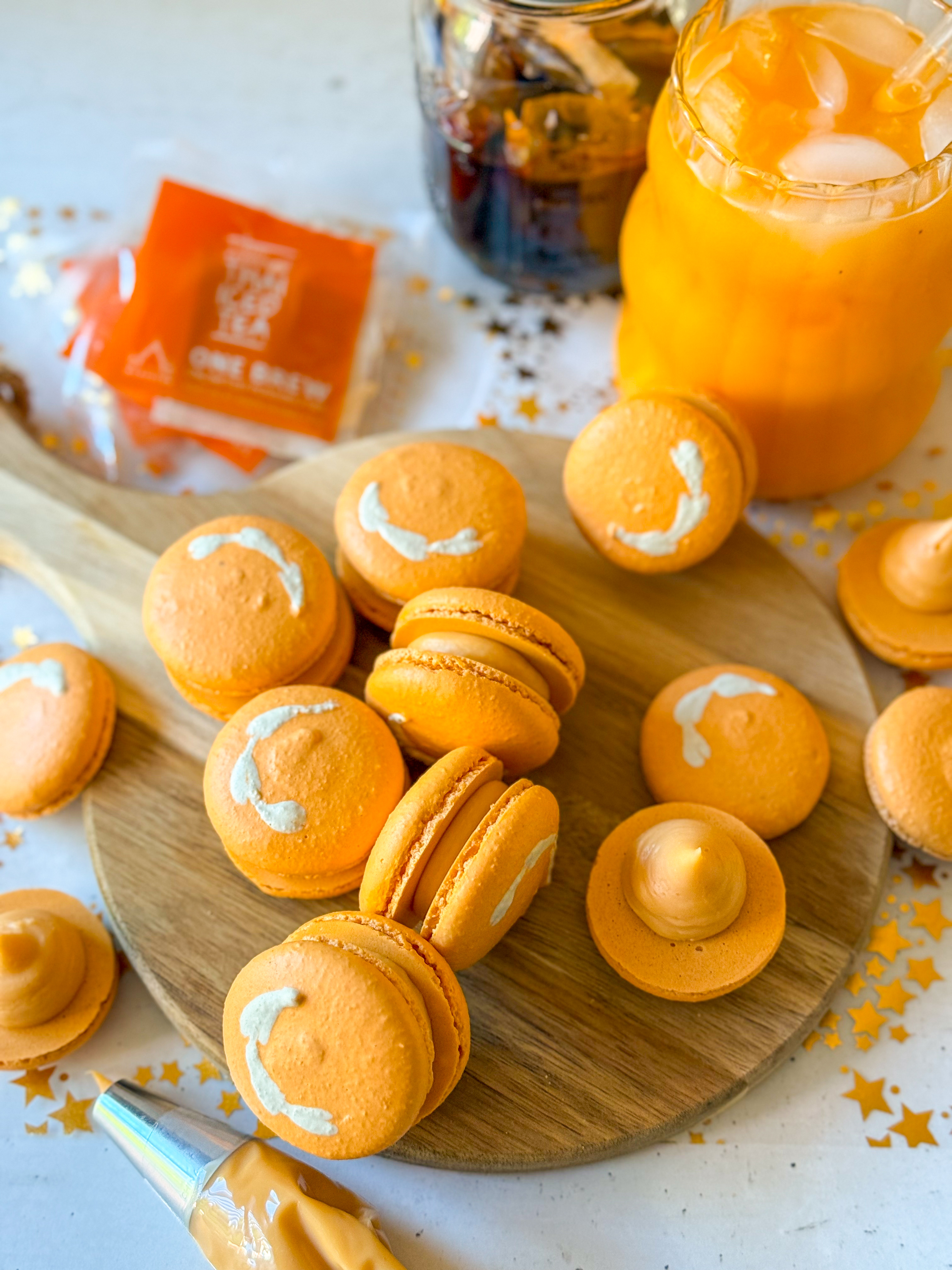 Thai Tea Macarons