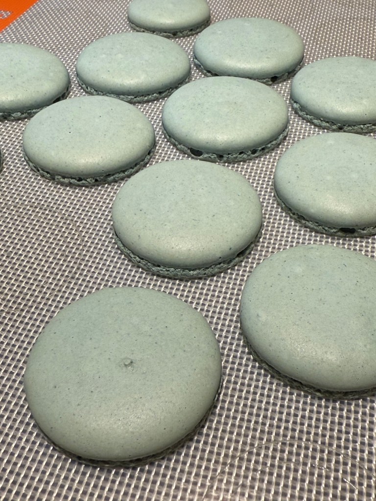 Oat flour macarons