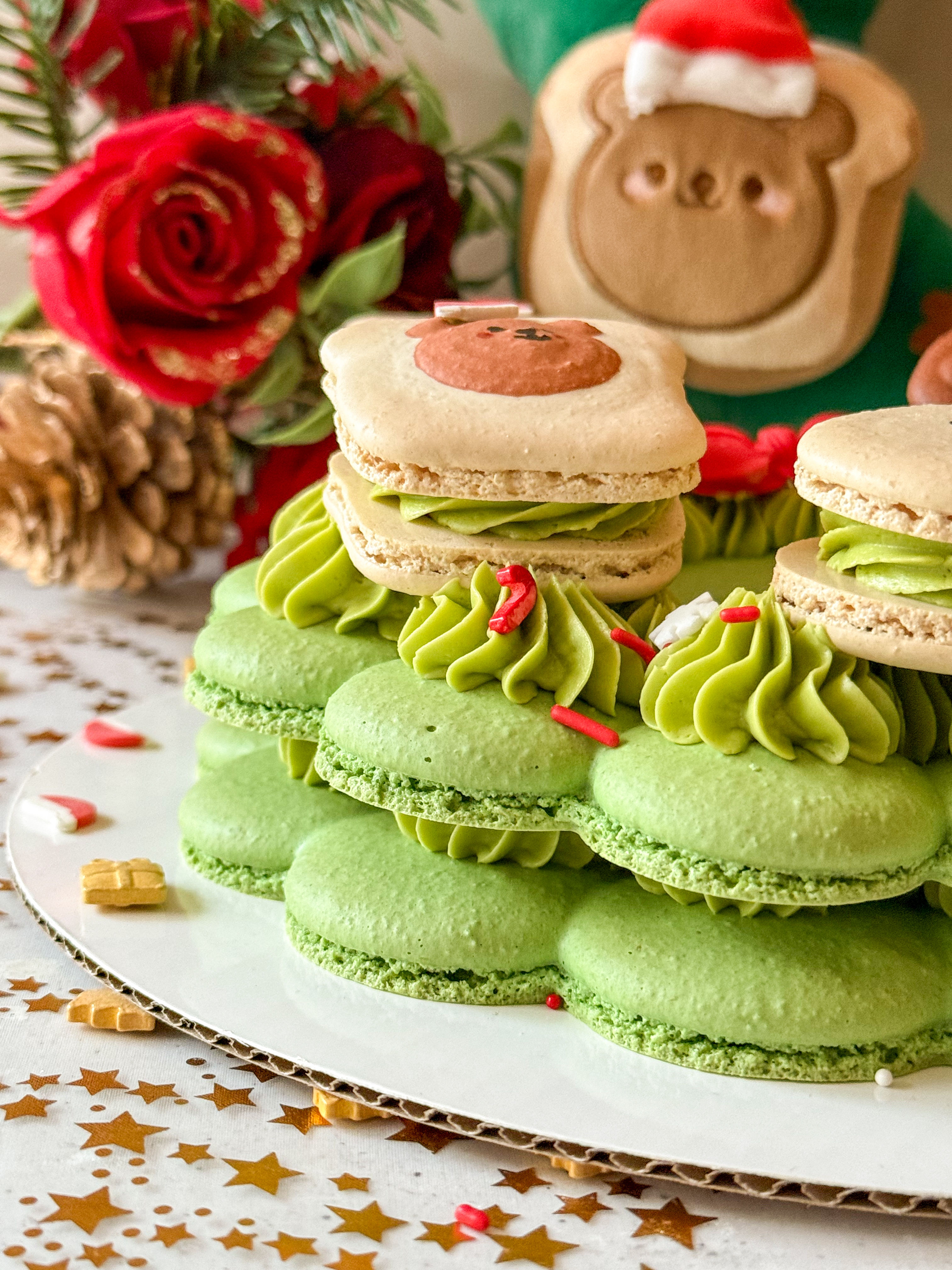Matcha Wreath Macarons