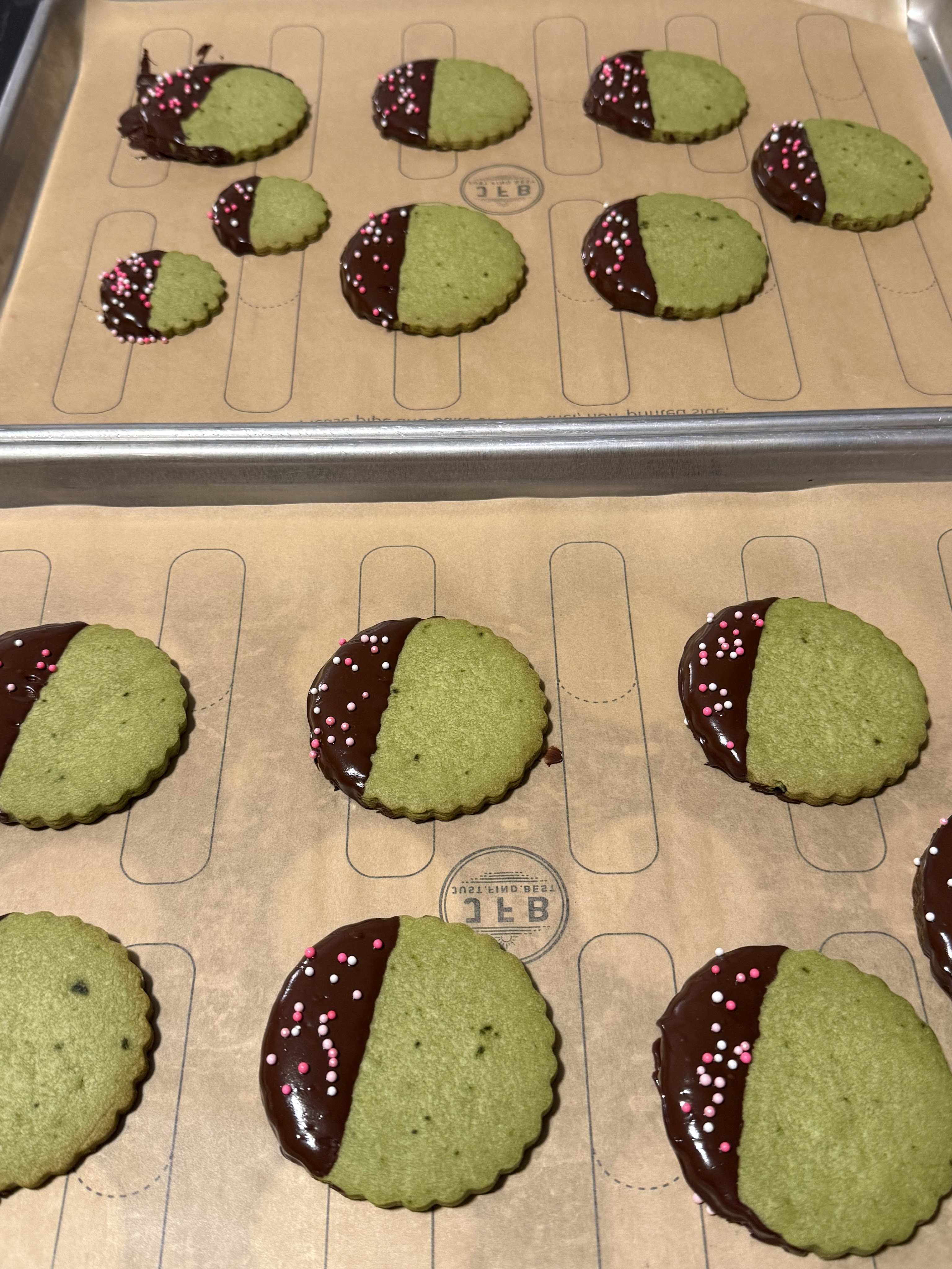 Matcha Shortbread Cookies