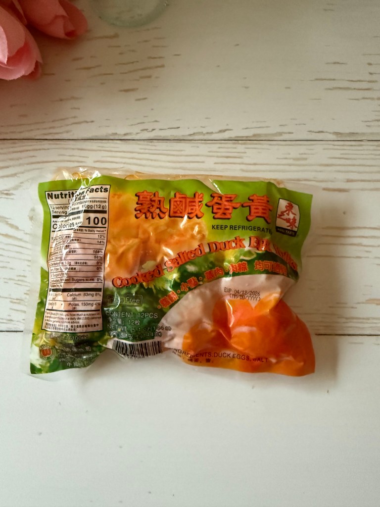  Cooked Salty Egg Yolk 