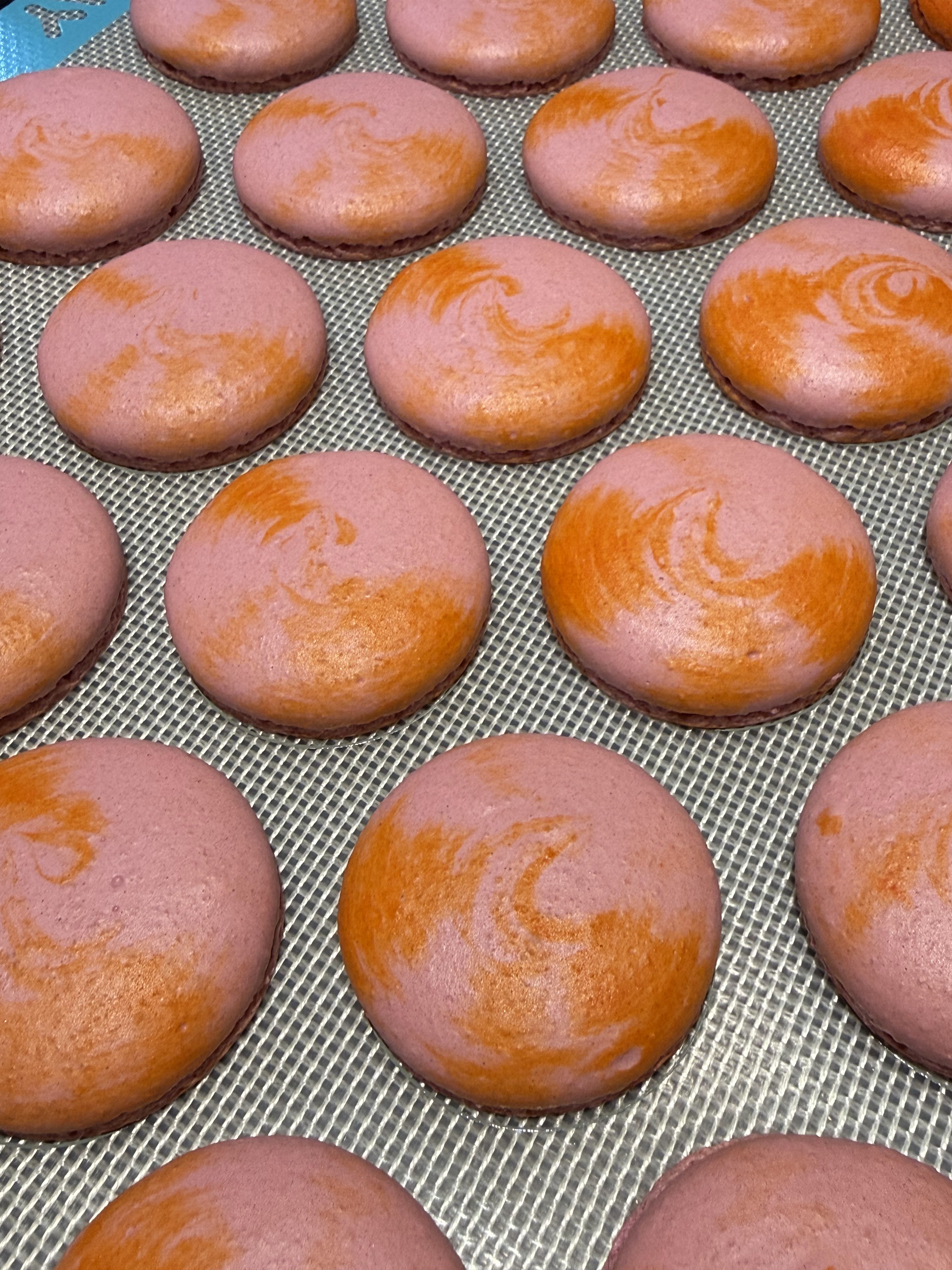 Tie dye macaron shells
