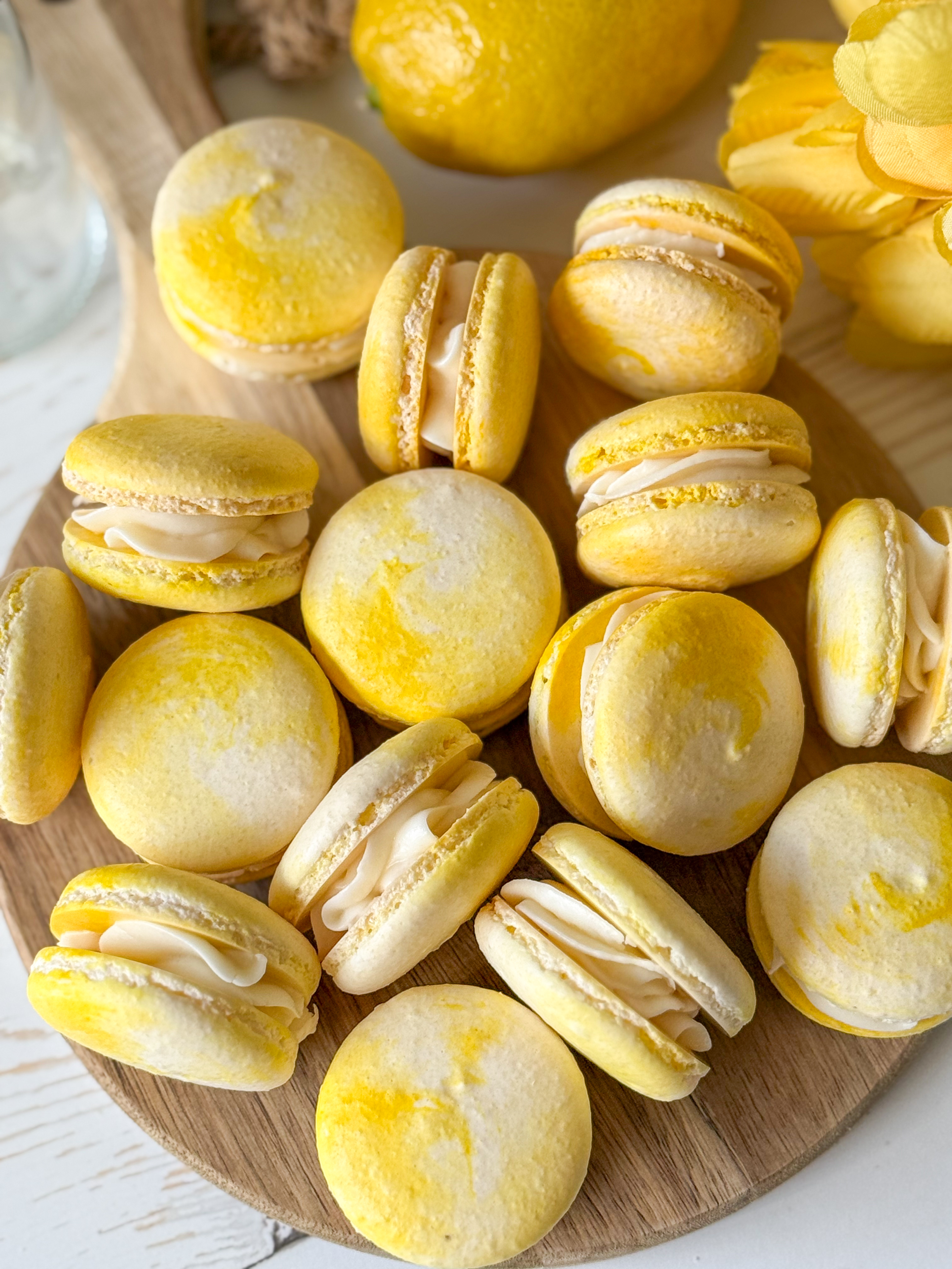 Yuzu Cheesecake Macarons